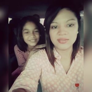 Meet your Posher, Lesly